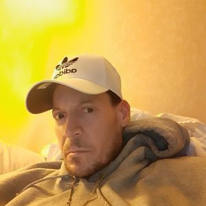 Meet your Posher, Charles